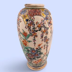 Japanese Satsuma Vase 5" Floral Crackle Glaze Shimazu Crest Gyozan Style Mark